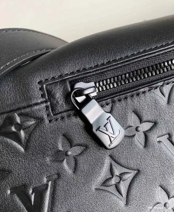 AAA Pruses Bags DISCOVERY BUMBAG LOUIS VUITTON 0618